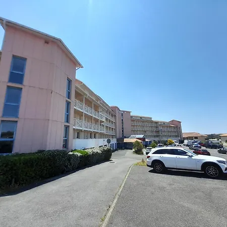 T2 Avec Piscine Proche Et A Boucau - Fr-1-239-981